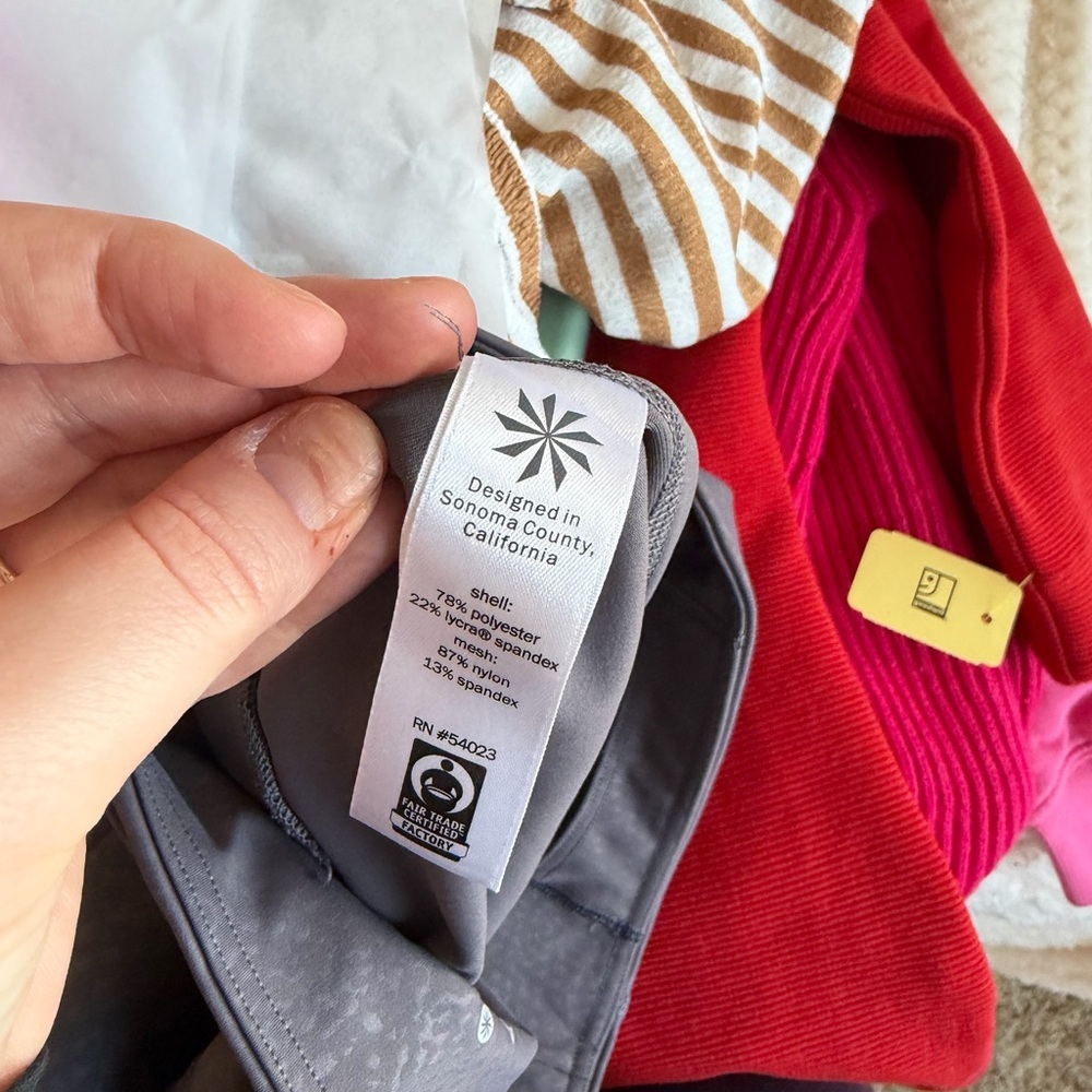 athleta serpent chaturanga leggings - Picture 9 of 9
